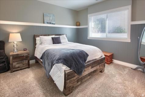 1653 E Crescent View Circle Sandy UT 84092