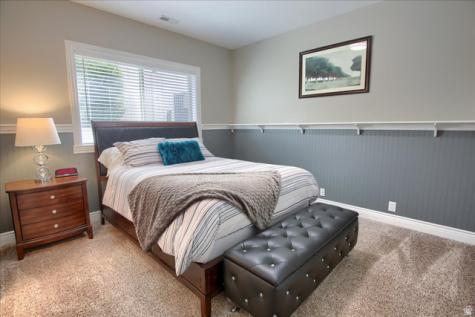 1653 E Crescent View Circle Sandy UT 84092