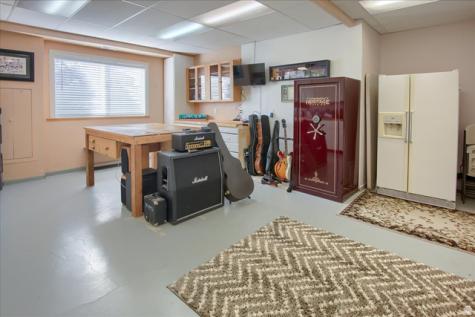 1653 E Crescent View Circle Sandy UT 84092