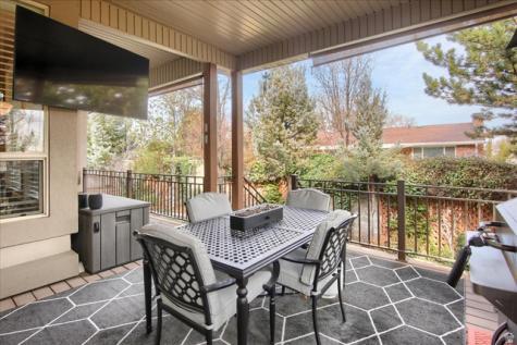 1653 E Crescent View Circle Sandy UT 84092