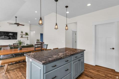 1264 E 1150 S Springville UT 84663