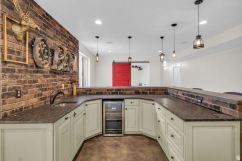 1264 E 1150 S Springville UT 84663