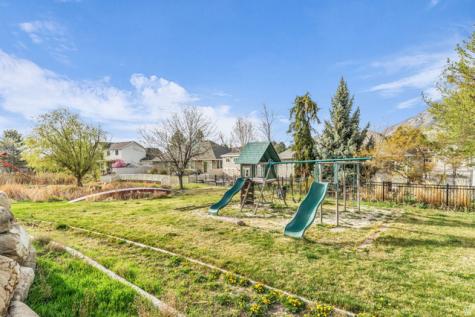1264 E 1150 S Springville UT 84663