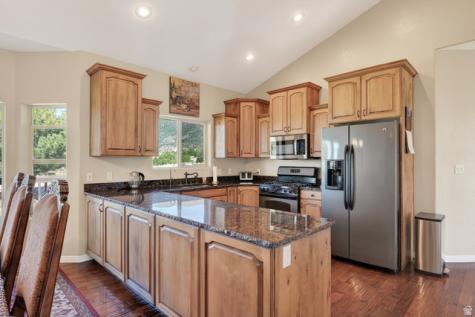 1049 E Fenwick Way Cedar City UT 84721
