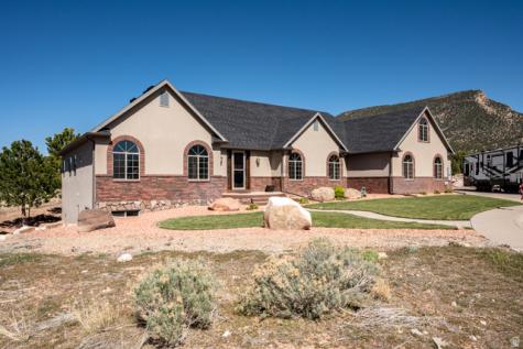 1049 E Fenwick Way Cedar City UT 84721