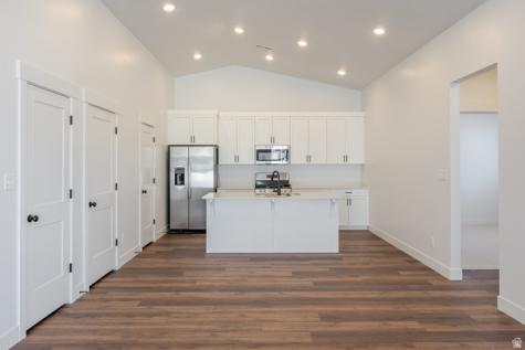 3073 W Ekko View Loop Cedar City UT 84721