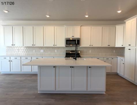 2928 N Kingbird Drive Eagle Mountain UT 84005