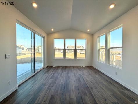 2928 N Kingbird Drive Eagle Mountain UT 84005