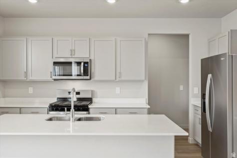 3569 S 3150 W West Haven UT 84401