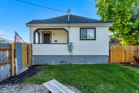 196 N 100 W Tooele UT 84074