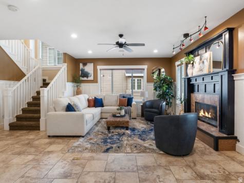 663 N 100 E Springville UT 84663