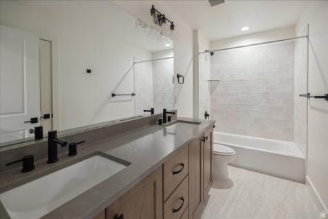 6651 W Salt Marsh Drive South Jordan UT 84009