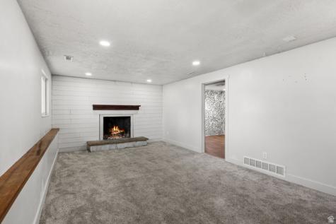 1440 David Drive Syracuse UT 84075
