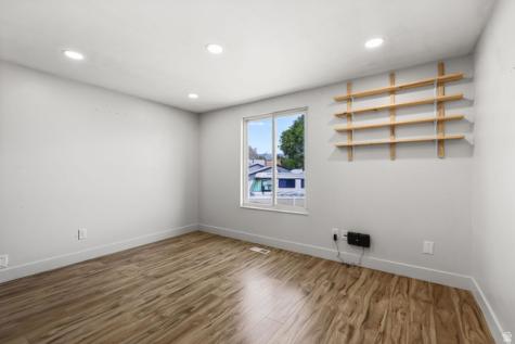 1440 David Drive Syracuse UT 84075