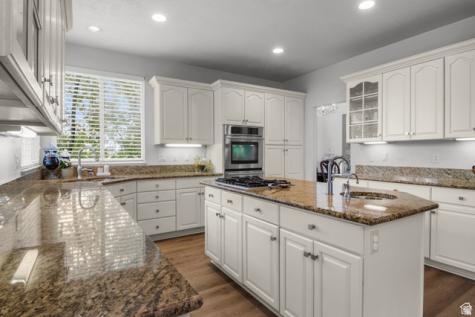 2016 E Graystone Lane S Draper UT 84020