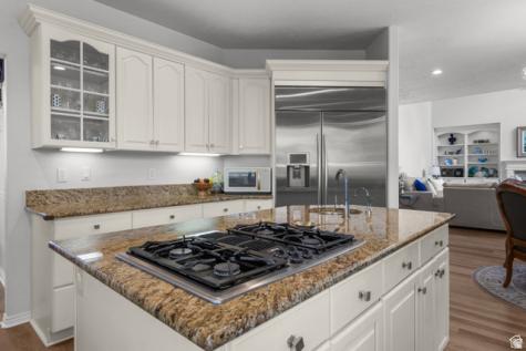 2016 E Graystone Lane S Draper UT 84020