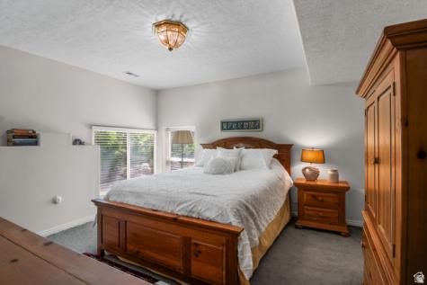 2016 E Graystone Lane S Draper UT 84020