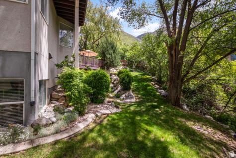2016 E Graystone Lane S Draper UT 84020