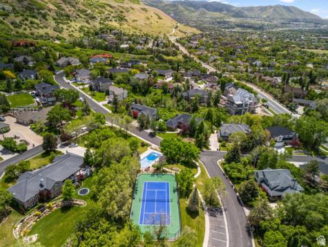 2016 E Graystone Lane S Draper UT 84020
