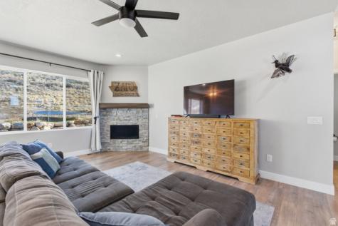 2313 E Patriot Drive Eagle Mountain UT 84005