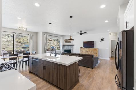 2313 E Patriot Drive Eagle Mountain UT 84005
