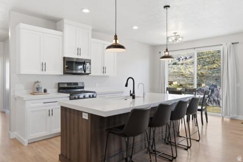 2313 E Patriot Drive Eagle Mountain UT 84005