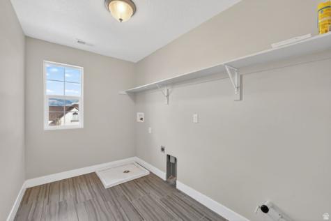 1907 S Centennial Boulevard Saratoga Springs UT 84045
