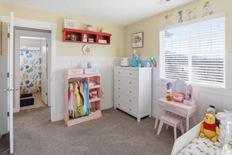2113 E 1200 N Layton UT 84040
