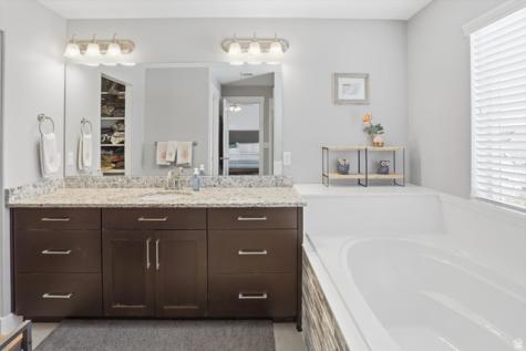 2113 E 1200 N Layton UT 84040