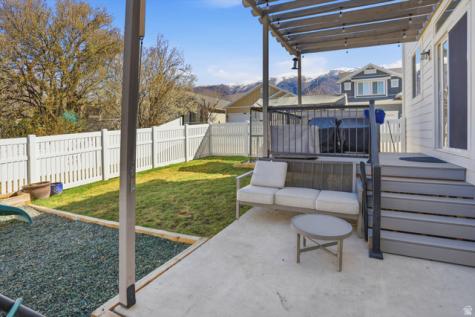 2113 E 1200 N Layton UT 84040