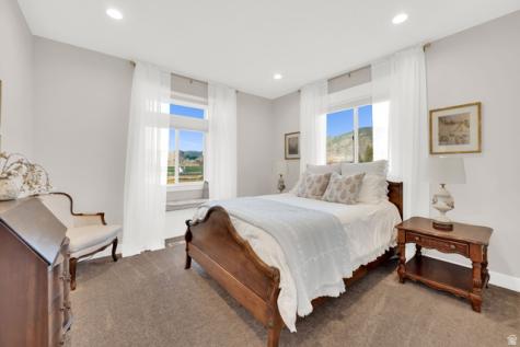 352 E Boulderville Road Oakley UT 84055