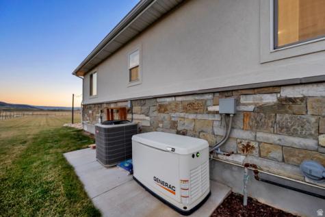352 E Boulderville Road Oakley UT 84055
