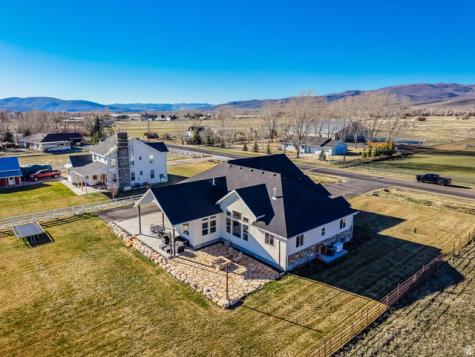 352 E Boulderville Road Oakley UT 84055