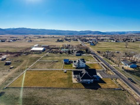 352 E Boulderville Road Oakley UT 84055