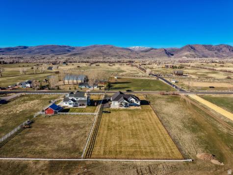 352 E Boulderville Road Oakley UT 84055