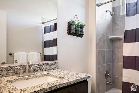 438 N Puerta Drive E Washington UT 84780