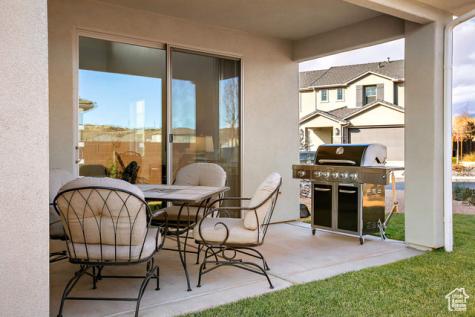 438 N Puerta Drive E Washington UT 84780