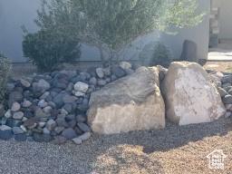 438 N Puerta Drive E Washington UT 84780