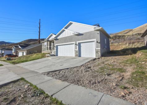 45 W Memory Lane Tooele UT 84074