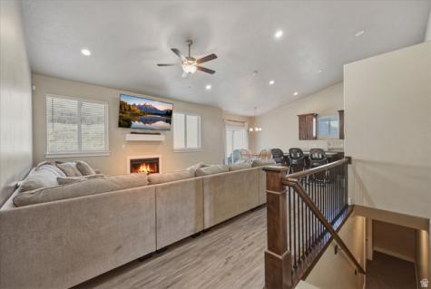 45 W Memory Lane Tooele UT 84074