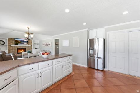 3061 E Ksel Drive S Sandy UT 84092