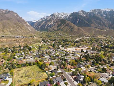 3061 E Ksel Drive S Sandy UT 84092