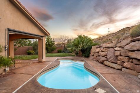 1752 S 2760 Circle E St. George UT 84790
