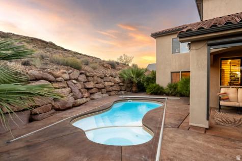 1752 S 2760 Circle E St. George UT 84790