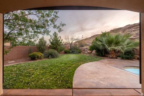1752 S 2760 Circle E St. George UT 84790