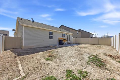 2341 E Summit Way Eagle Mountain UT 84005