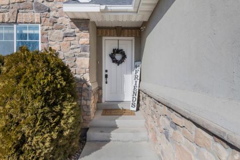 1587 E Smithfield Drive Eagle Mountain UT 84005