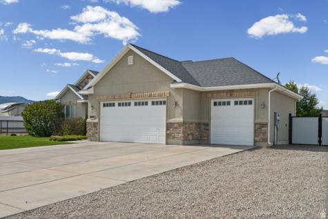 1587 E Smithfield Drive Eagle Mountain UT 84005