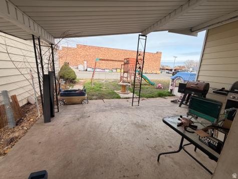 108 S 100 E Tremonton UT 84337
