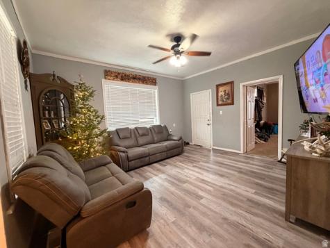 108 S 100 E Tremonton UT 84337